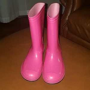 Lil girls rain boots